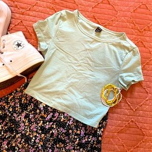 mint green cropped tee
